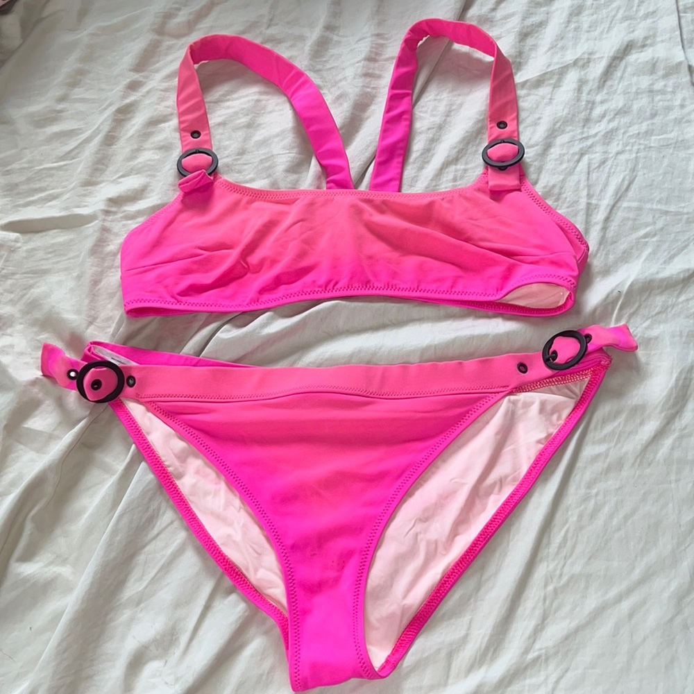 Solid and striped pink bikini set with buckles sz large racerback top